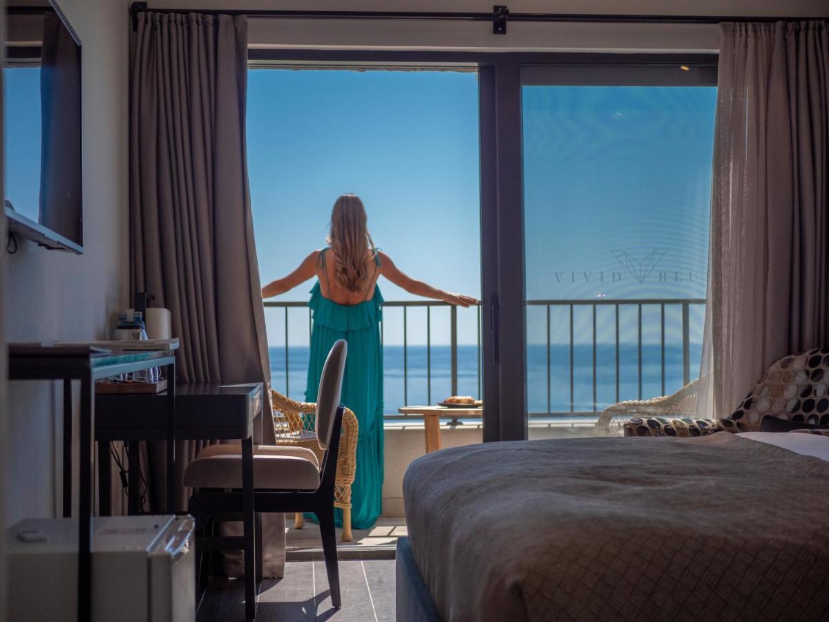 Vivid Blue Serenity Отель 4*